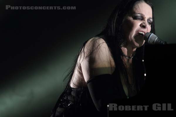 DIAMANDA GALAS - 2010-06-04 - PARIS - Espace Charlie Parker - Grande Halle - 